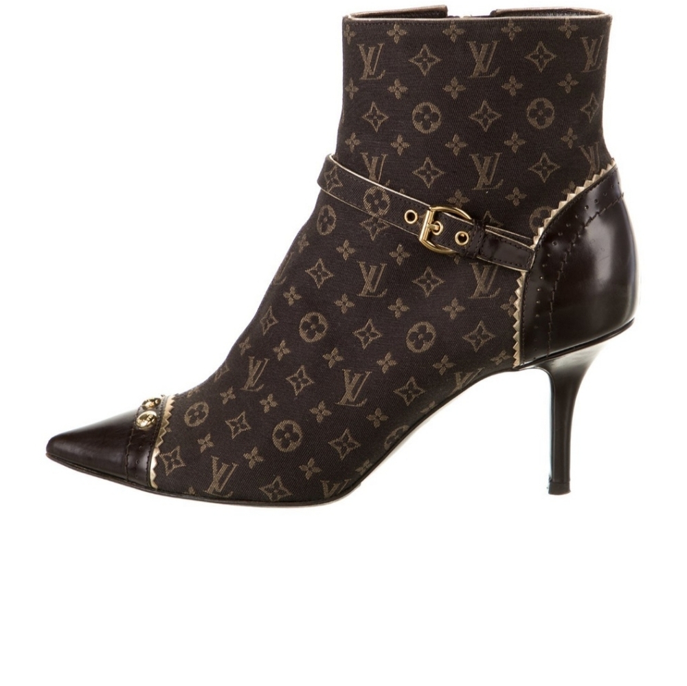 LV boots